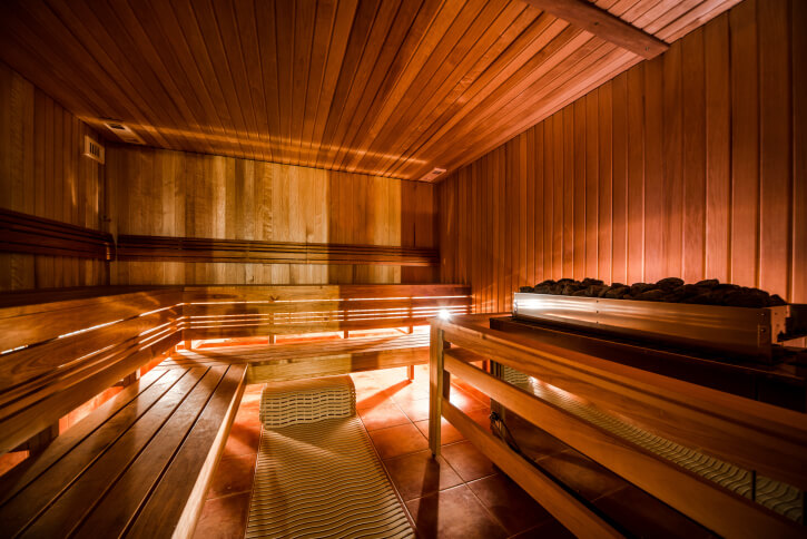 Two-level L-shaped seating sauna layout. Two-level L-shaped seating sauna layout.