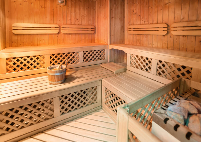 Example of sauna benches and design incorporating lattice. Example of sauna benches and design incorporating lattice.