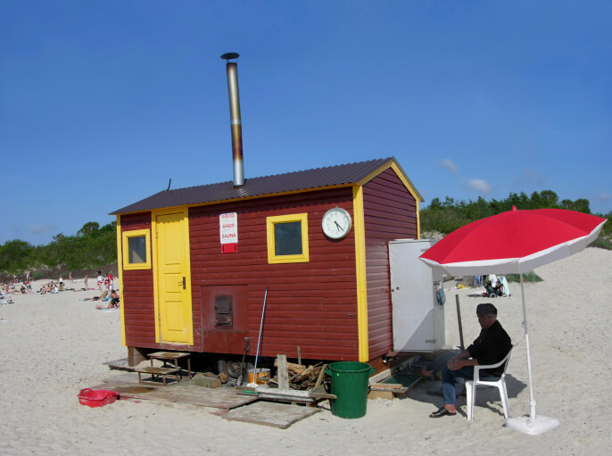 Portable sauna hut on the beach Portable sauna hut on the beach