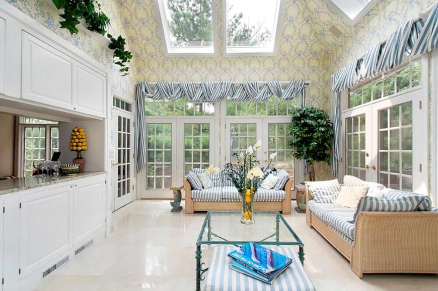 9-living-room-pillar-style-cottage