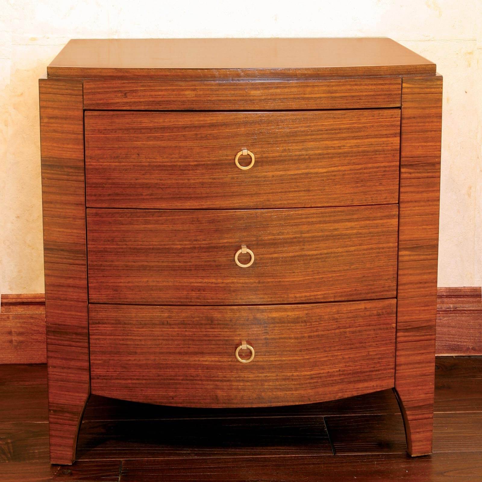 A specifically more minimalist framing of the dresser form, the bachelor's chest features a single column of drawers in a more squat, sometimes narrow frame. Originally, these had a slanted surface for writing, but most have horizontal surfaces nowadays. A specifically more minimalist framing of the dresser form, the bachelor's chest features a single column of drawers in a more squat, sometimes narrow frame. Originally, these had a slanted surface for writing, but most have horizontal surfaces nowadays.