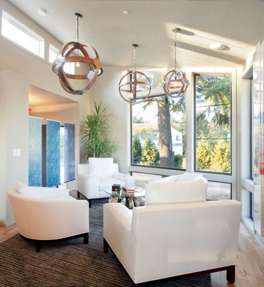 72 Living Rooms with White Furniture (Sofas and Chairs)