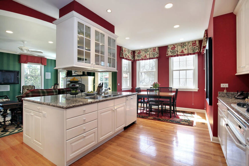Traditional, stylish brown granite with an extended backsplash. Traditional, stylish brown granite with an extended backsplash.