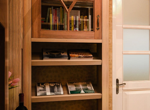 The best thing about angled shelves is the fact that not only it adds more to the room, you're able to actually judge the book by its cover. Now, that might go against everything you've been told but some books like on home interior or on DIY's you actually have to judge them by their cover. The best thing about angled shelves is the fact that not only it adds more to the room, you're able to actually judge the book by its cover. Now, that might go against everything you've been told but some books like on home interior or on DIY's you actually have to judge them by their cover.