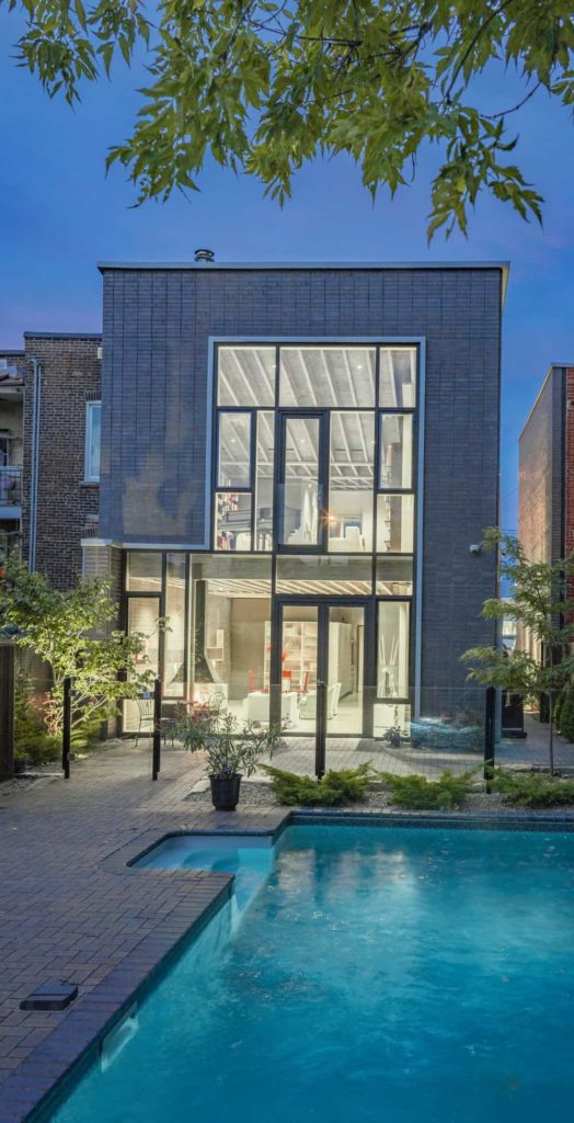 Ice Shore House by Indesign Inc.