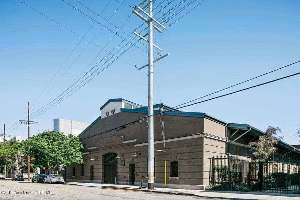 Former Sugar Beet Factory Transforms into an Award-winning Loft in LA’s Arts District